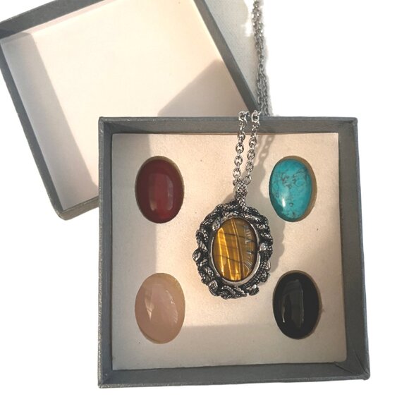 Silver Tone Necklace with Five Interchangeable Cabochon Gemsones New In Box - Picture 5 of 8
